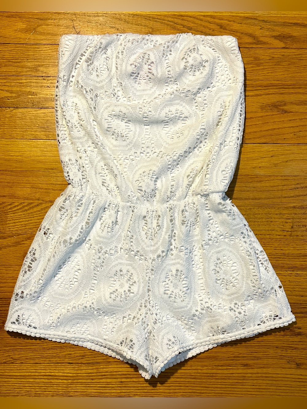 Lilly Pulitzer Small "Edona" Strapless Lace Romper in ‘Resort White’ Beautiful!